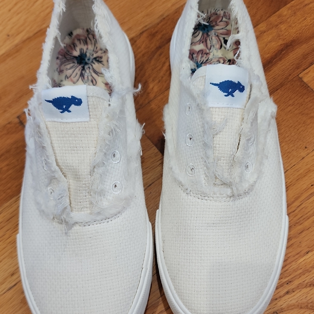 Rocket Dog Floral Canvas Sneakers